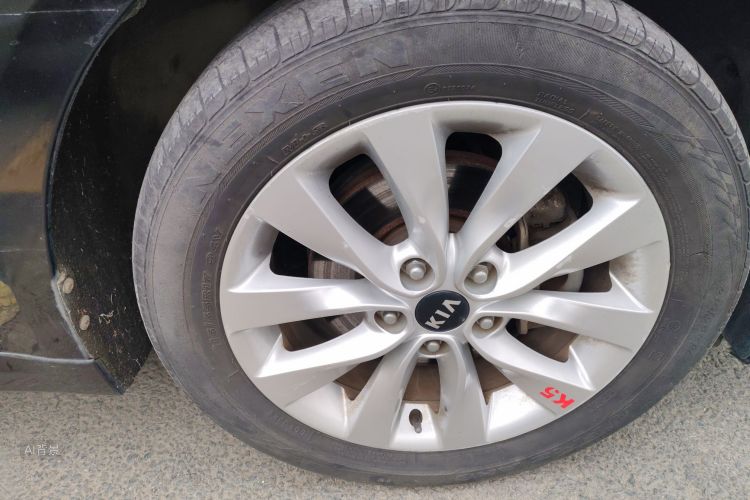 起亚 起亚K5 2017 汽车图片 #9