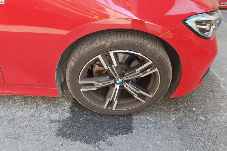 BMW 3 Series 2020 car image #9