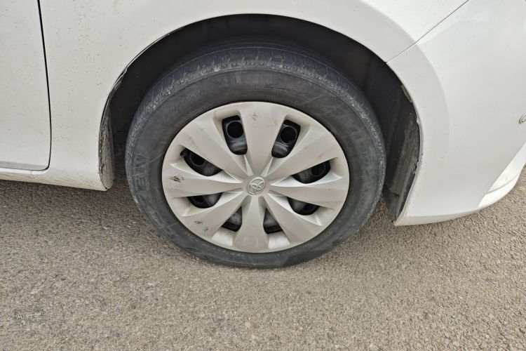 Toyota Yaris L Zhixiang 2017 immagine di auto #9