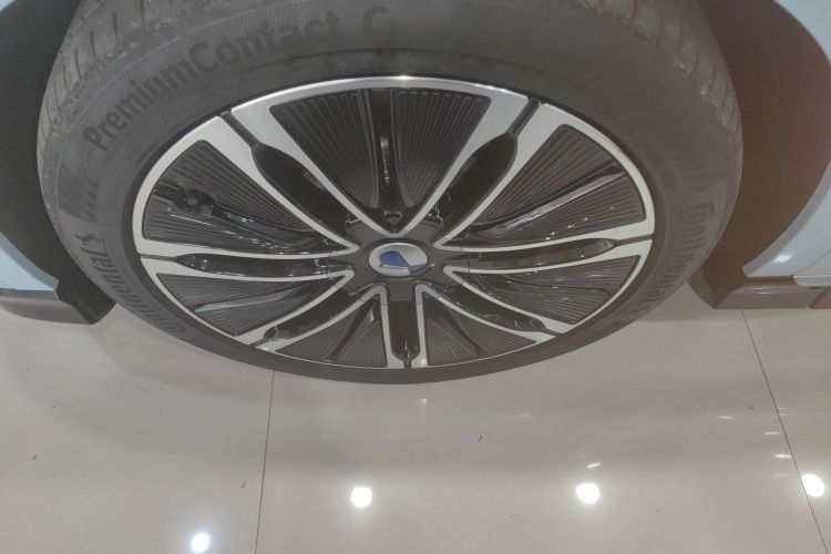 Denza N7 2024 #9 Denza N7 2024 car image #9