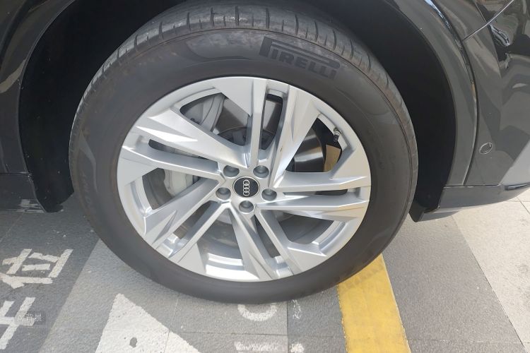 Audi Q7 2024 #9 Audi Q7 2024 car image #9