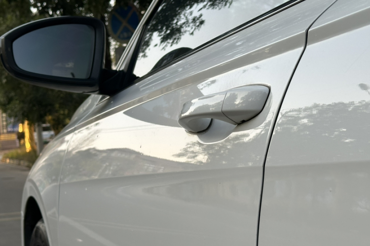 Volkswagen Lavida 2019 #9 Volkswagen Lavida 2019 car image #9