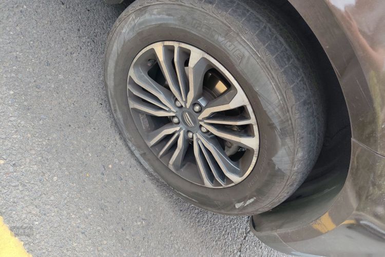 GEELY Vision X6 2018 car image #9