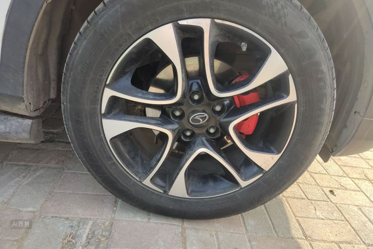 Soueast DX7 2017 #9 Soueast DX7 2017 car image #9