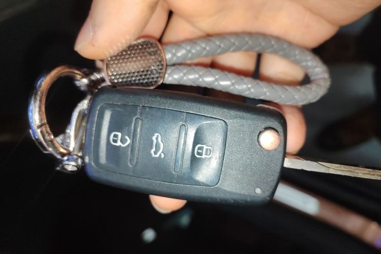 Volkswagen C-Trek 2017 immagine di auto #9