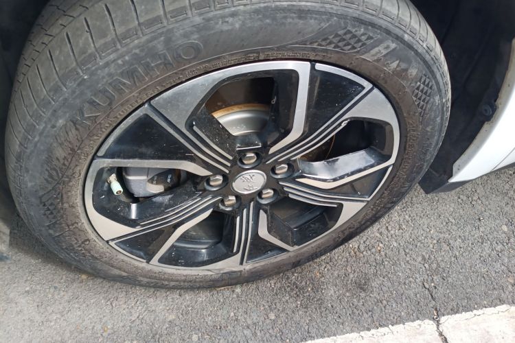 HongQi E-QM5 2024 car image #9