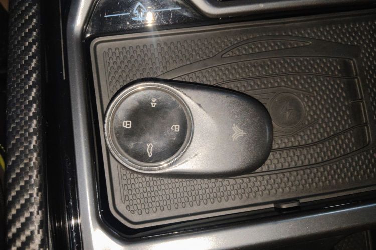 哪吒汽车 哪吒GT 2023 #9 哪吒汽车 哪吒GT 2023 汽车图片 #9