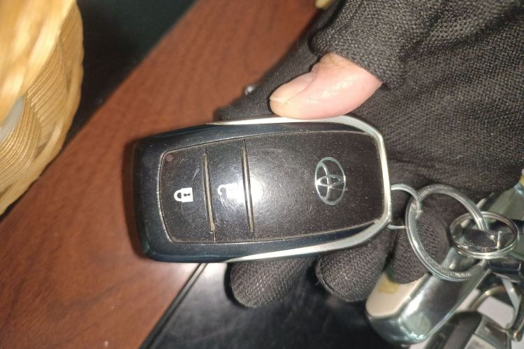 丰田 RAV4荣放 2018 汽车图片 #9