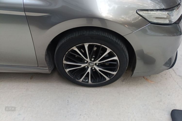 Toyota Camry 2020 car image #9