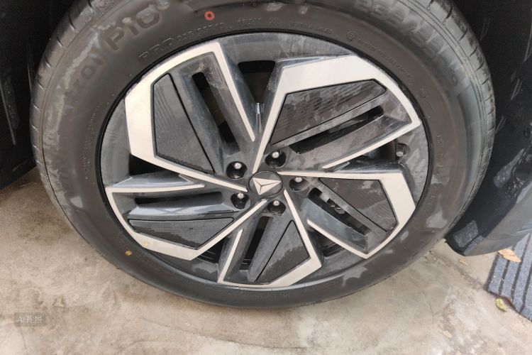 Deepal S07 2025 #9 Deepal S07 2025 car image #9