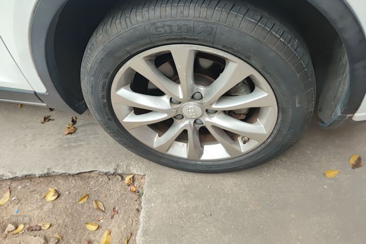 GEELY Emgrand GS 2018 car image #9