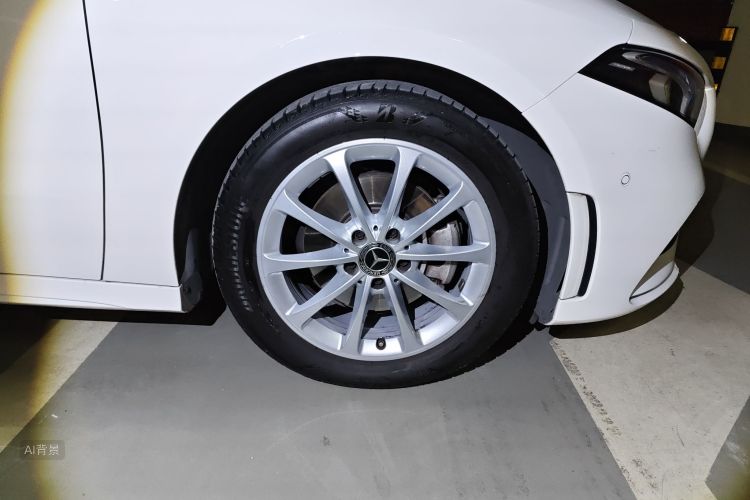 Mercedes-Benz A Class 2019 car image #9