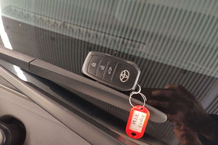 Toyota Frontlander 2022 #9 Toyota Frontlander 2022 immagine di auto #9