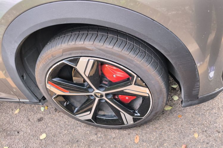 Deepal S07 2023 car image #9