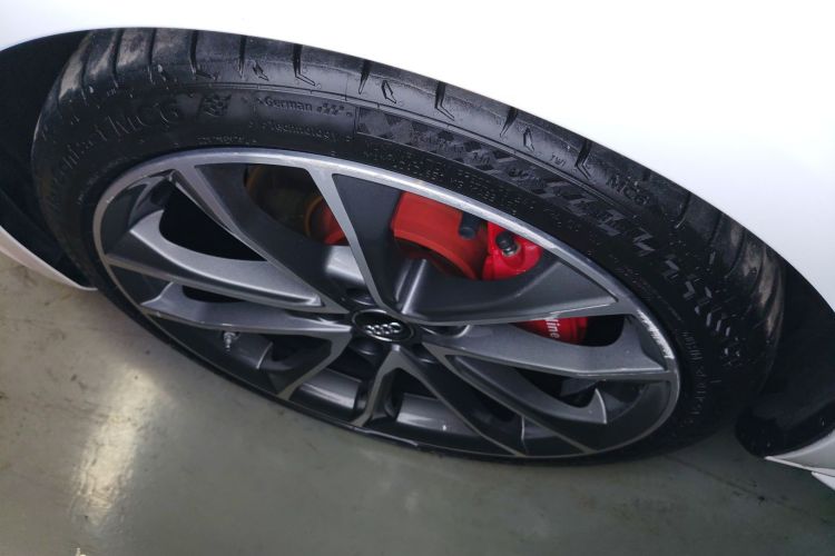 Audi A4L 2020 #9 Audi A4L 2020 car image #9