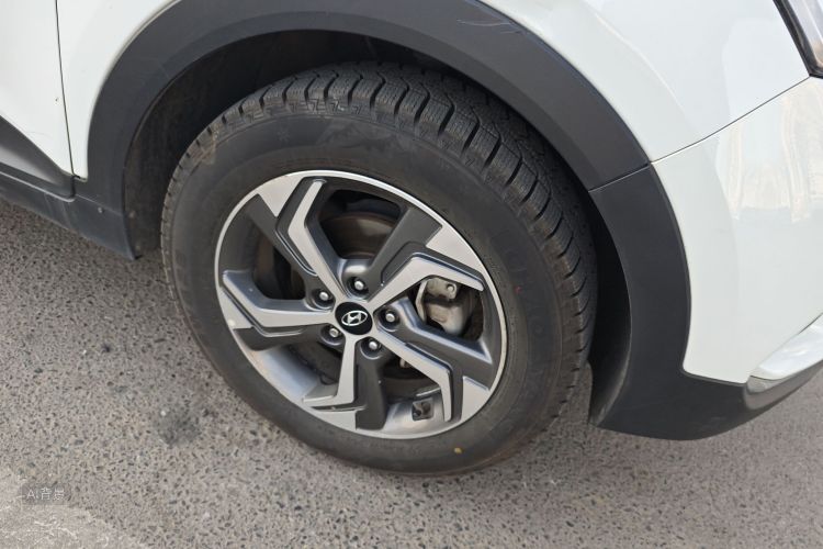Hyundai ix25 2019 car image #9