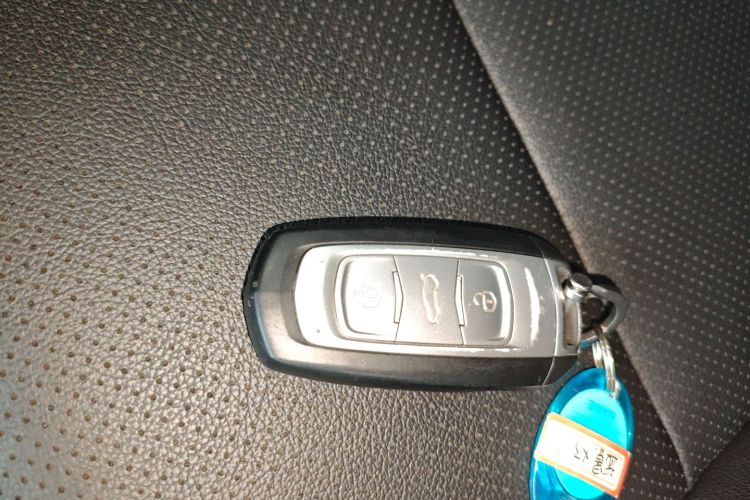 Vision X3 2020 #9 Vision X3 2020 car image #9
