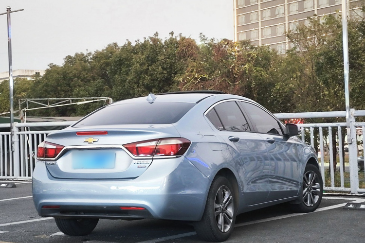 Chevrolet Cruze 2015 #9 Chevrolet Cruze 2015 immagine di auto #9