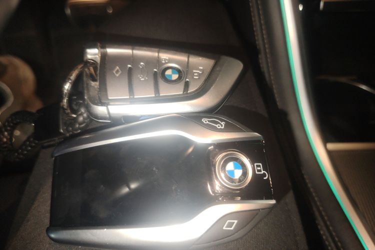 BMW 8 Series 2022 #9 BMW 8 Series 2022 immagine di auto #9