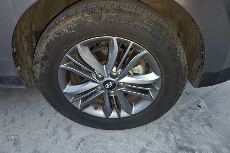 Hyundai ix35 2016 car image #9