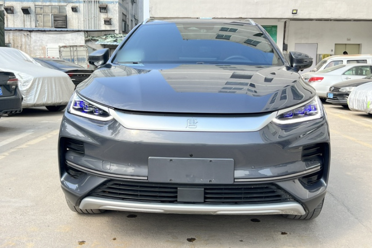 BYD Tang New Energy 2023 car image #9