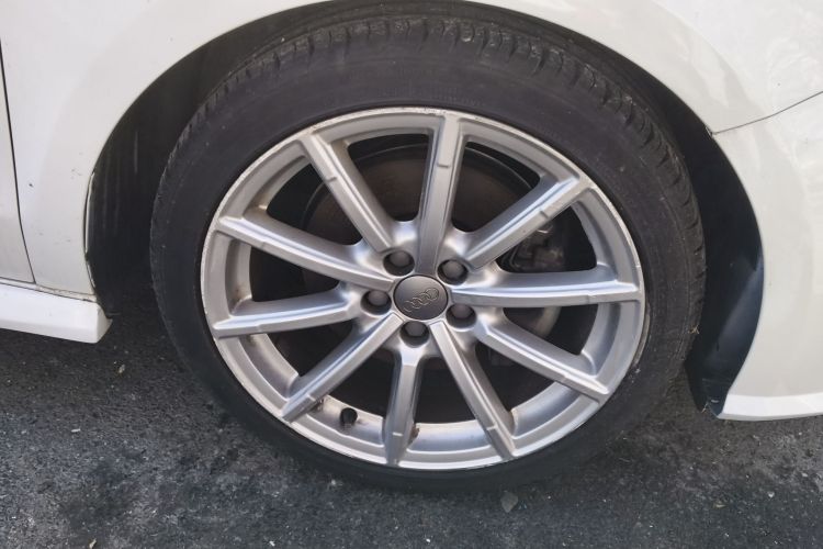 Audi A1 2016 car image #9