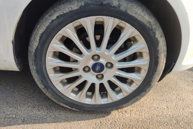 Ford Fiesta 2014 #9 Ford Fiesta 2014 car image #9