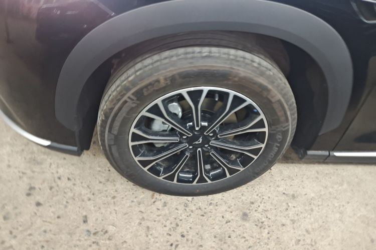 Kaiyi Kunlun New Energy 2025 #9 Kaiyi Kunlun New Energy 2025 car image #9