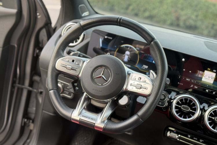 Mercedes-Benz GLA AMG 2023 #9 Mercedes-Benz GLA AMG 2023 car image #9