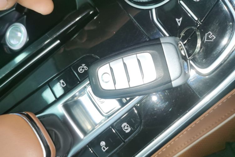 HongQi H9 2020 car image #9