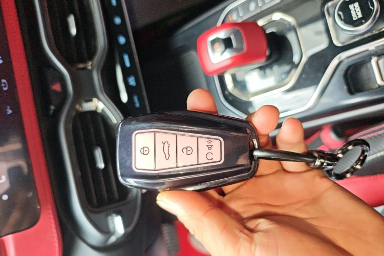 GEELY ICON 2020 car image #9