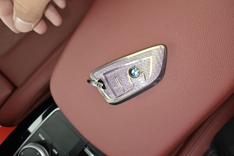 BMW X3 2022 car image #9