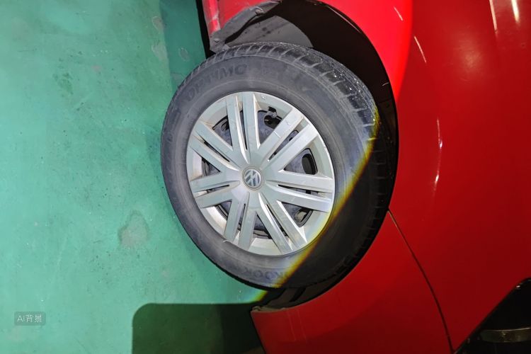 Volkswagen Polo 2017 car image #9