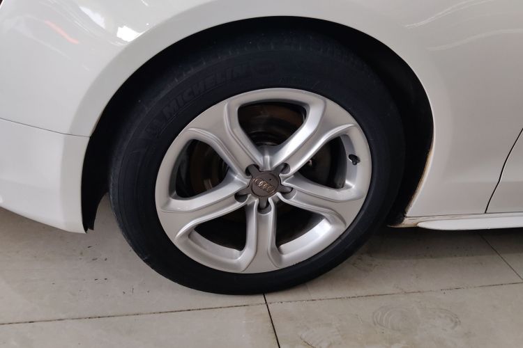 Audi A5 (Imported) 2015 car image #9