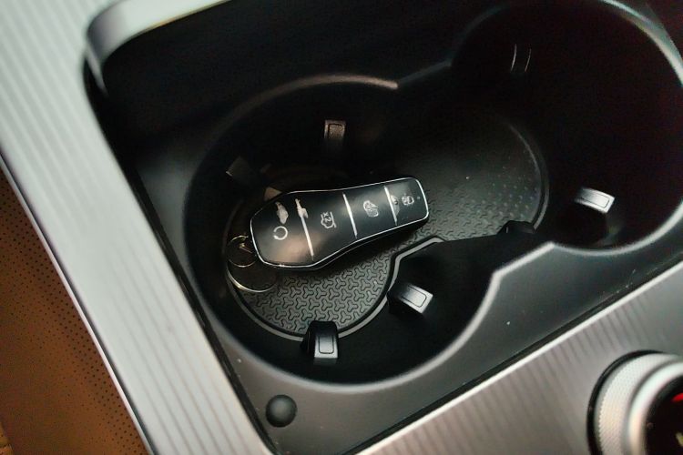 BYD HanL 2025 #9 BYD HanL 2025 imagem de carro #9