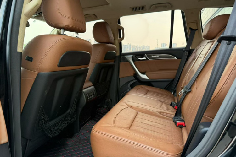 Haval H9 2014 car image #9