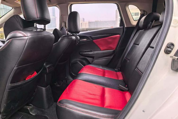 Honda Fit 2018 car image #9