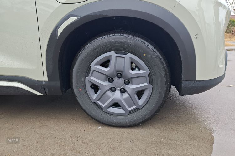 BYD YuanUP 2025 car image #9