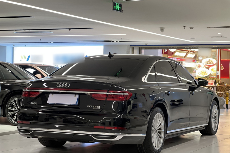 Audi A8 2020 imagem de carro #9
