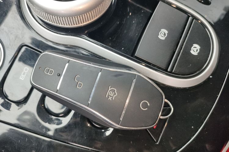 BYD D1 2024 car image #9