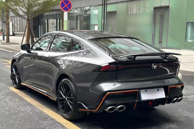 Changan UNI-V 2024 car image #9