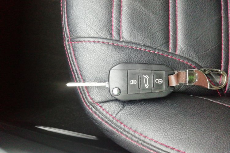 标致 标致2008 2016 汽车图片 #9