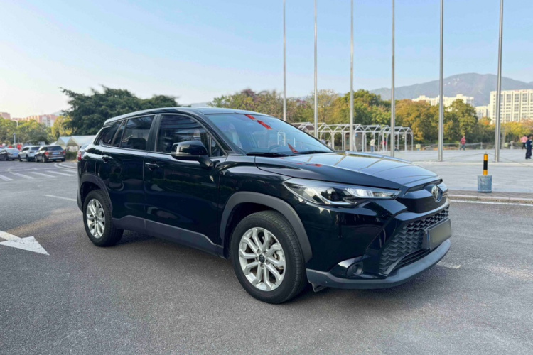 Toyota Frontlander 2023 #9 Toyota Frontlander 2023 immagine di auto #9