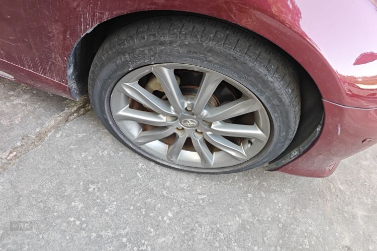 Toyota Reiz 2015 immagine di auto #9