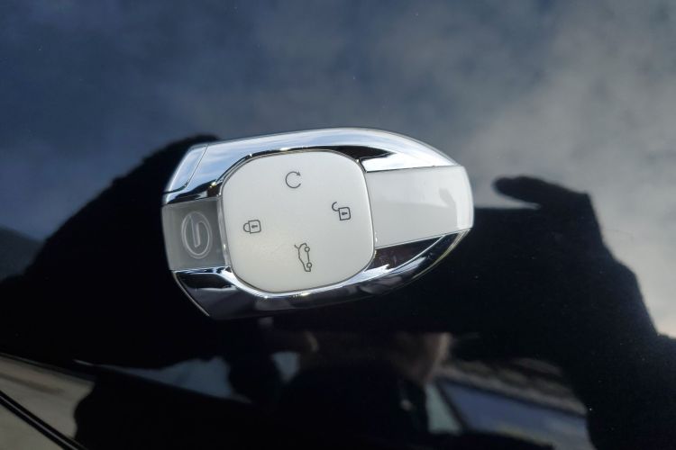 GAC Trumpchi ES9 2023 immagine di auto #9