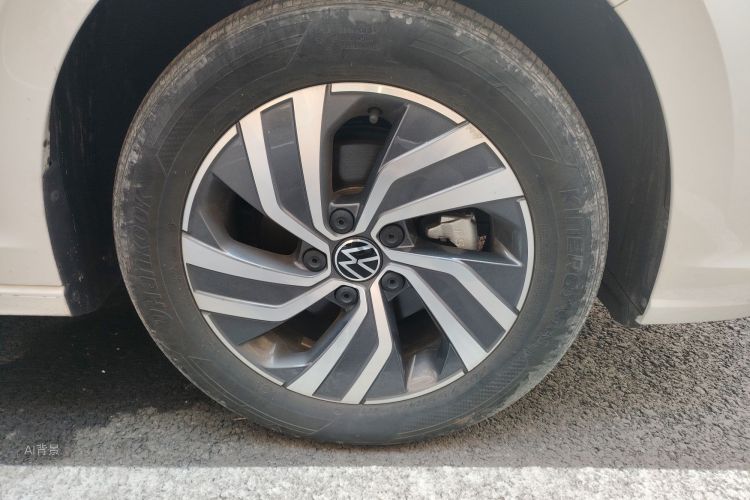 Volkswagen Bora 2023 car image #9