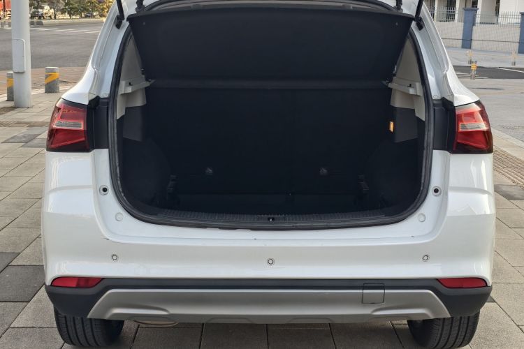 Roewe RX3 2020 изображение автомобиля #9