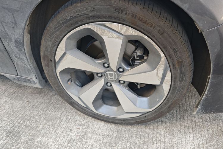 Honda Accord 2019 car image #9