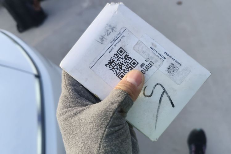 特斯拉 Model Y L 2025 汽车图片 #9