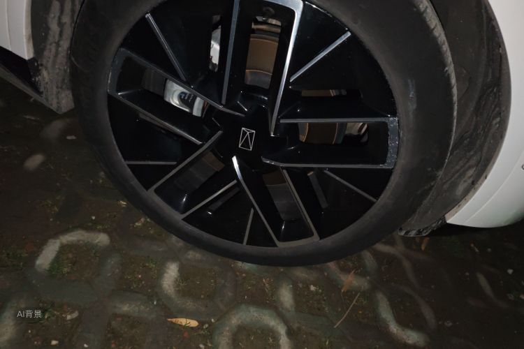 Avatr 11 2023 #9 Avatr 11 2023 car image #9